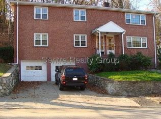 407 Lowell Ave #2, Newtonville, MA 02460
