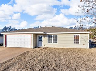 22030 Cheryl Dr, Siloam Springs, AR 72761