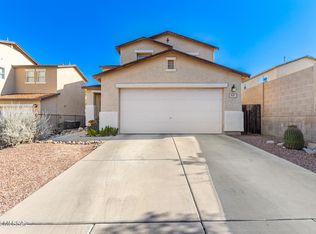 2121 S Cutter Ln, Tucson, AZ 85710