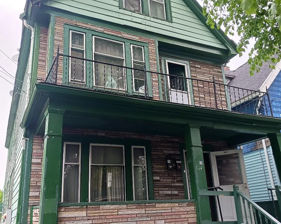 314 French St #1