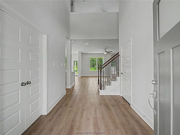 4th image of 7894 Charles Branch Ln