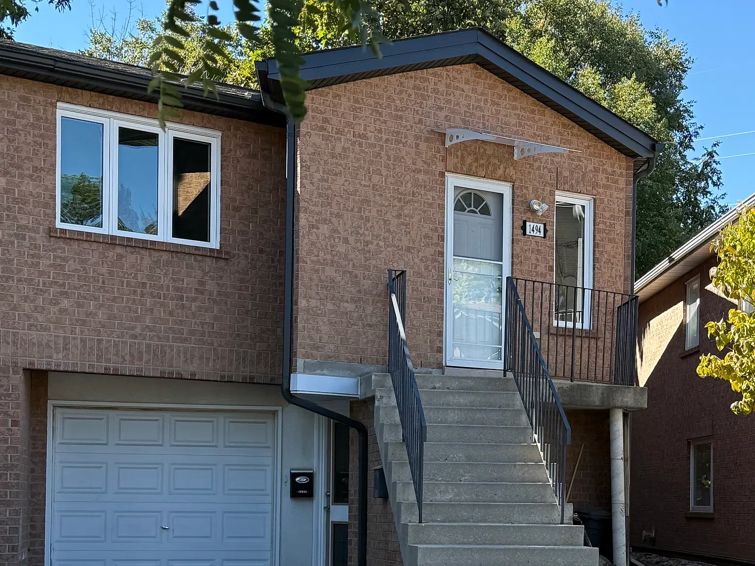 2 bed, 600 sqft, $2,280 — Photo 1
