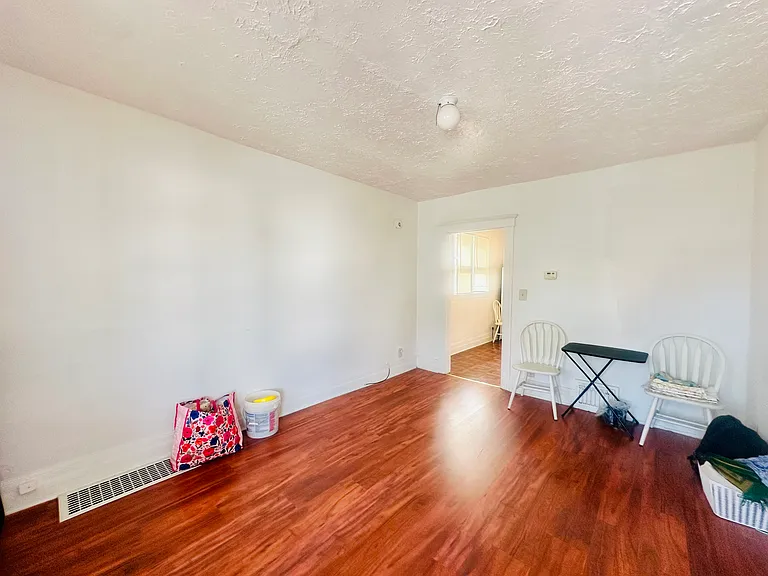 3403 Edwin St — Photo 9