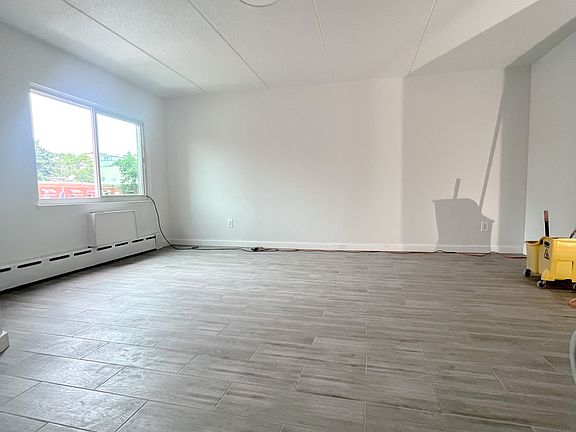 4th image of 82 Bleecker St #2