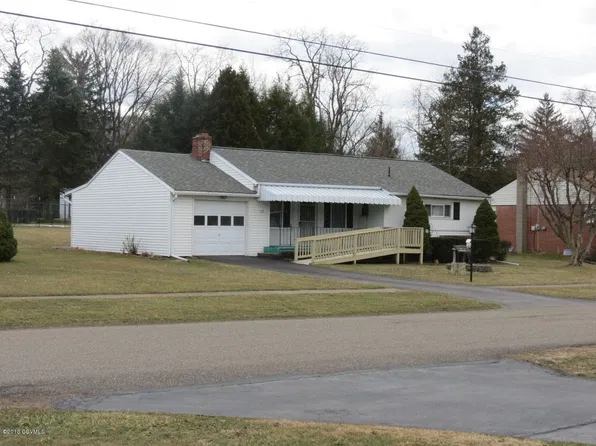 135 Nottingham Rd, Bloomsburg, PA 17815