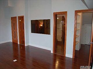 1st image of 521B W Broadway