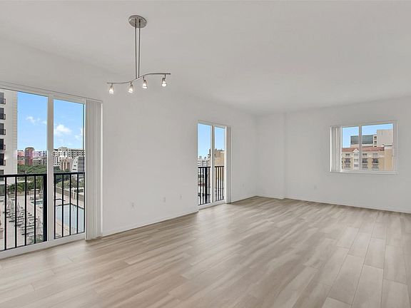 2nd image of 10 Aragon Ave #921