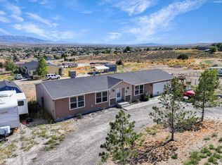 563 Holiday Dr, Spring Creek, NV 89815