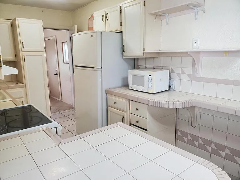 816 Topeka St #1 — Photo 10