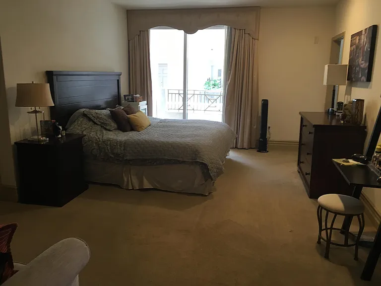 1337 Wellesley Ave #104 — Photo 26