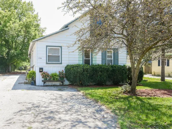1755 Green St, Saginaw, MI 48602