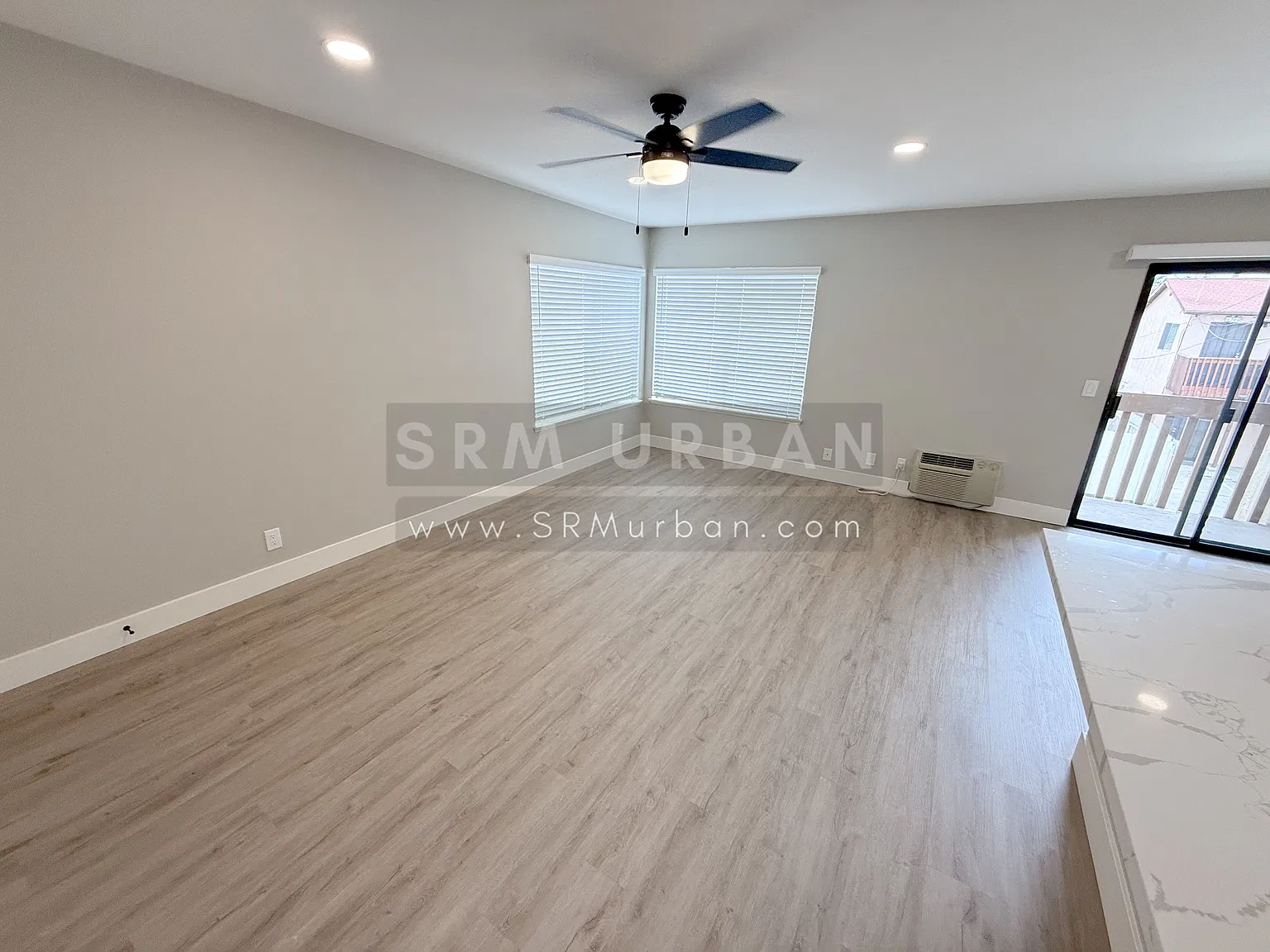 2 bed, 900 sqft, $2,895 — Photo 2