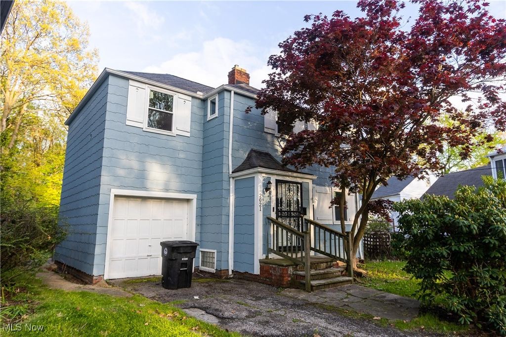 Real estate listing image