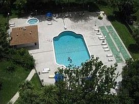 3rd image of 4330 Hillcrest Dr APT 508