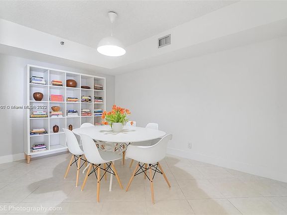 3rd image of 20281 E Country Club Dr APT 2105