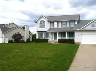 1432 High Tower Dr, Uniontown, OH
