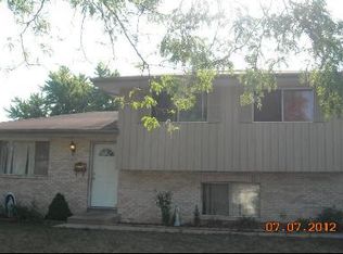 7031 Hemlock St, Hanover Park, IL 60133