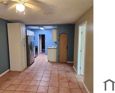 1st image of 640 10th Ave N #622