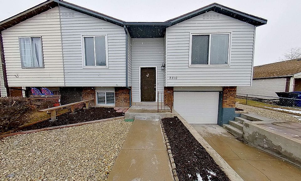 1st image of 2310 W Bonnie Brook Cir