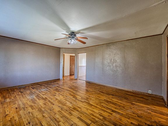 4th image of 457 S Long Avenue