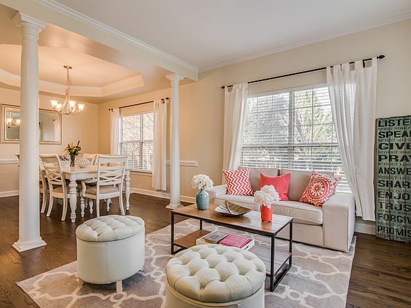 2nd image of 6236 Garamond Ct