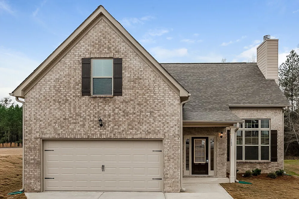 4 bed, 3.5 bath, 2198 sqft, $2,200 — Photo 1