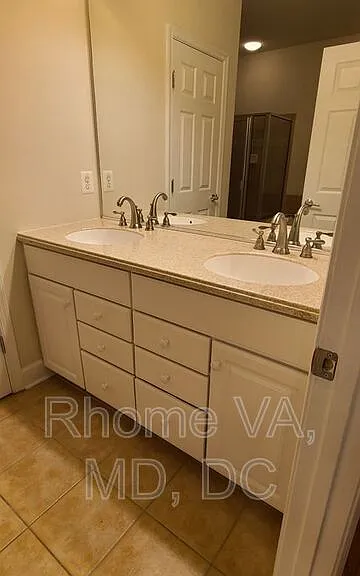 2205 Highbourne Dr — Photo 17