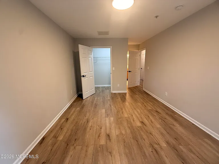 30 Oxford Ct — Photo 14