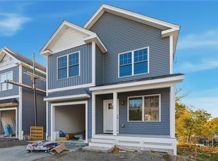 Teresa Ann Crossings, West Warwick, RI 02893