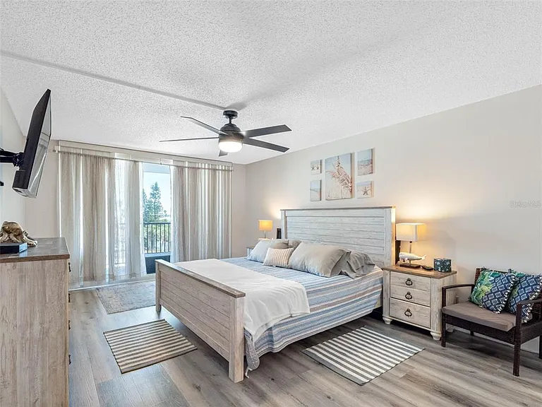 1460 Gulf Blvd #308 — Photo 22
