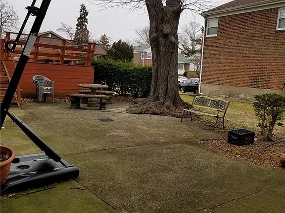 5th image of 3287 Bertha Dr