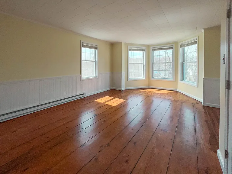 35 Keene Rd #A — Photo 11