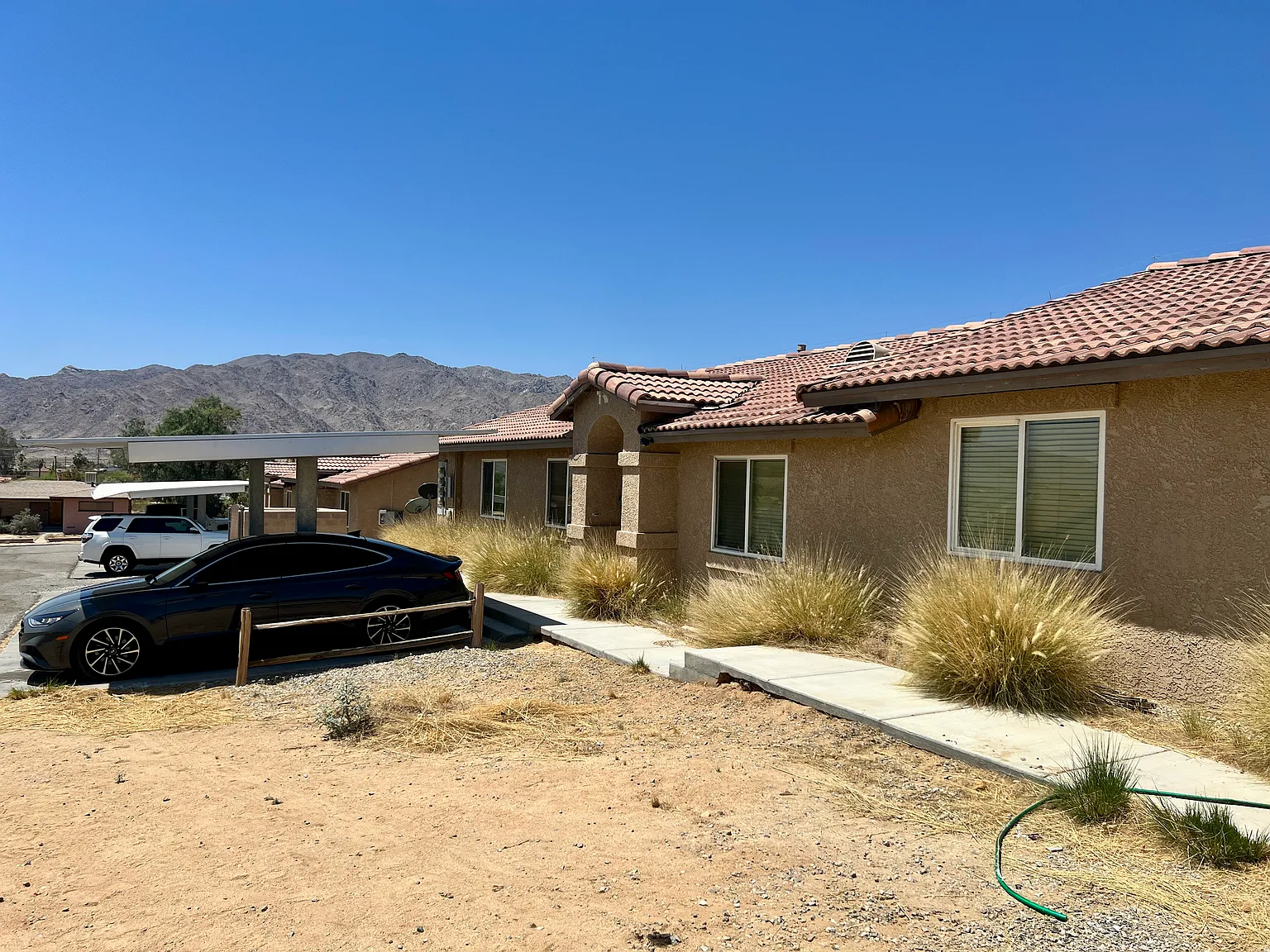 3 bed, $1,500 — Photo 2