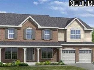 34687 Braemore Dr, North Ridgeville, OH 44039