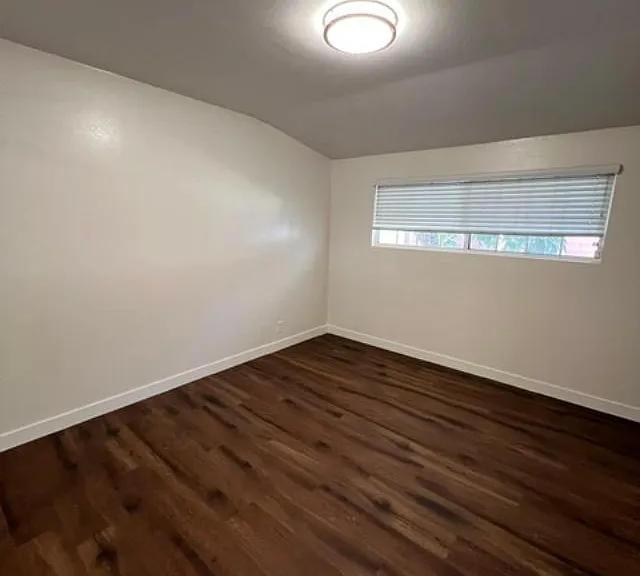 1142 Felder St — Photo 2