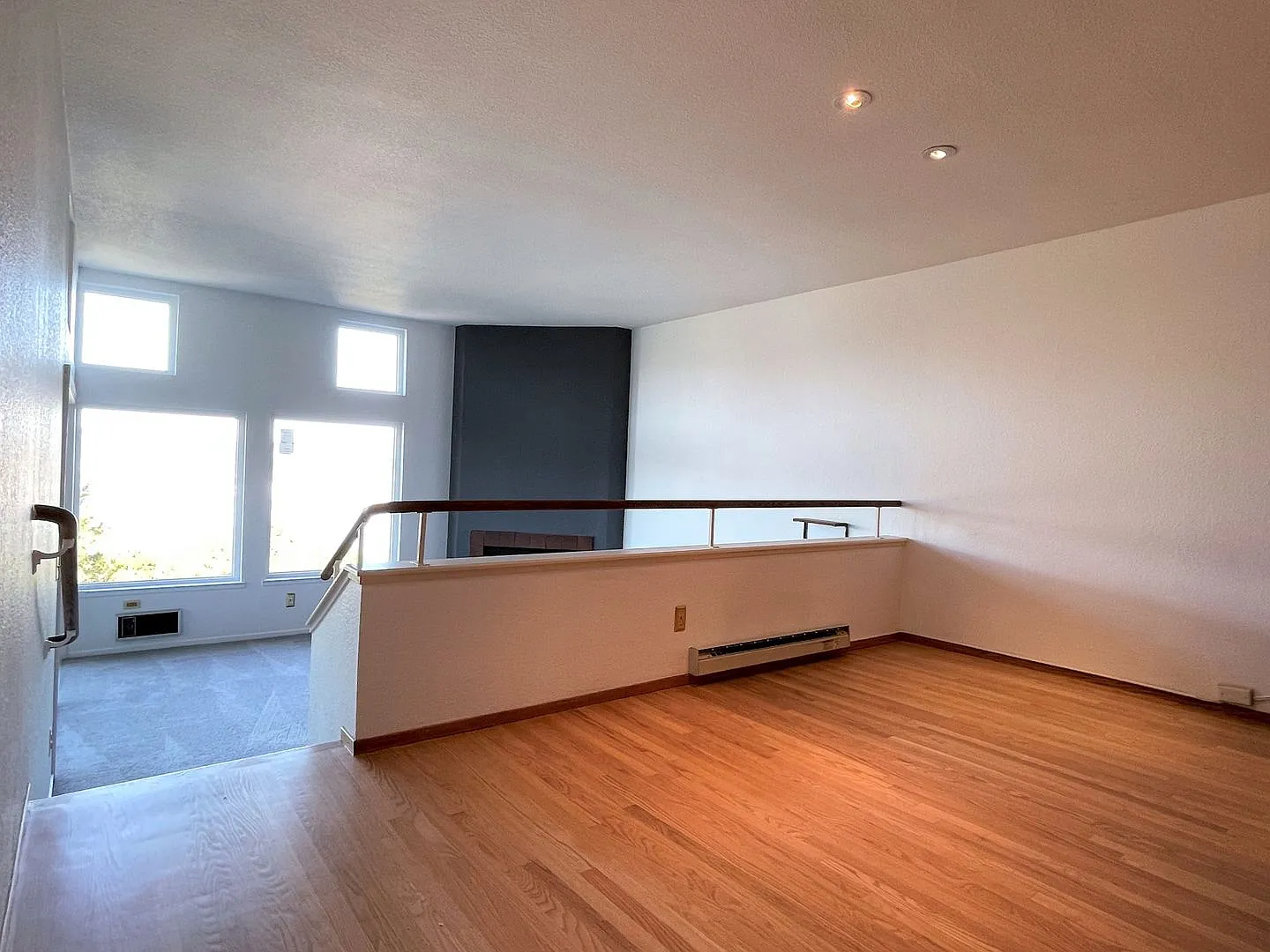 Gorgeous 1 bedroom condo with incredible views for rent! — Photo 3
