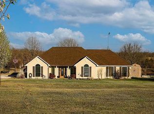 5764 S Carr Pen Rd, Atoka, OK 74525