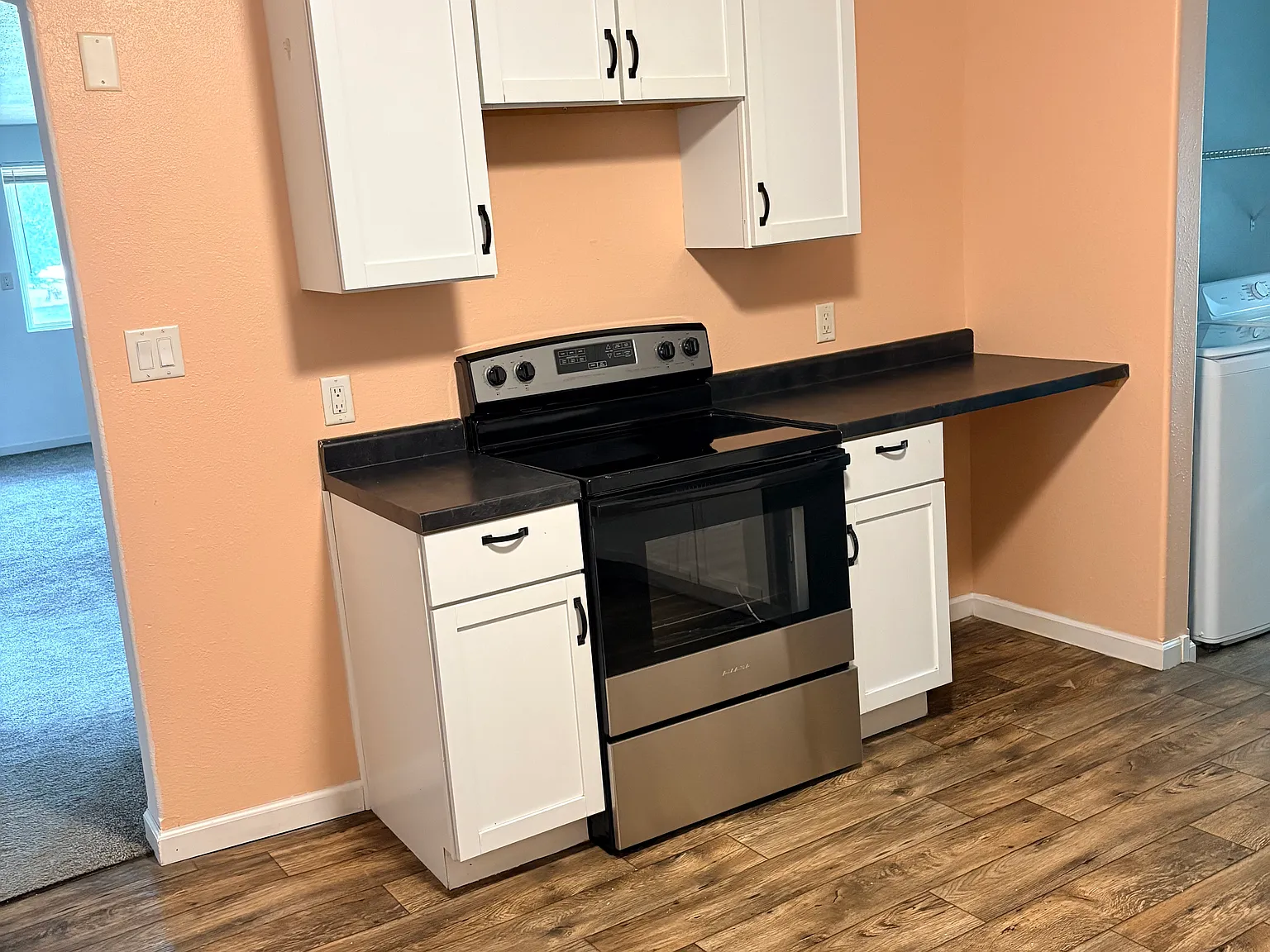 2 bed, 864 sqft, $825 — Photo 4