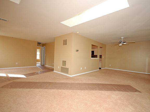 2nd image of 366 Burdock Ct