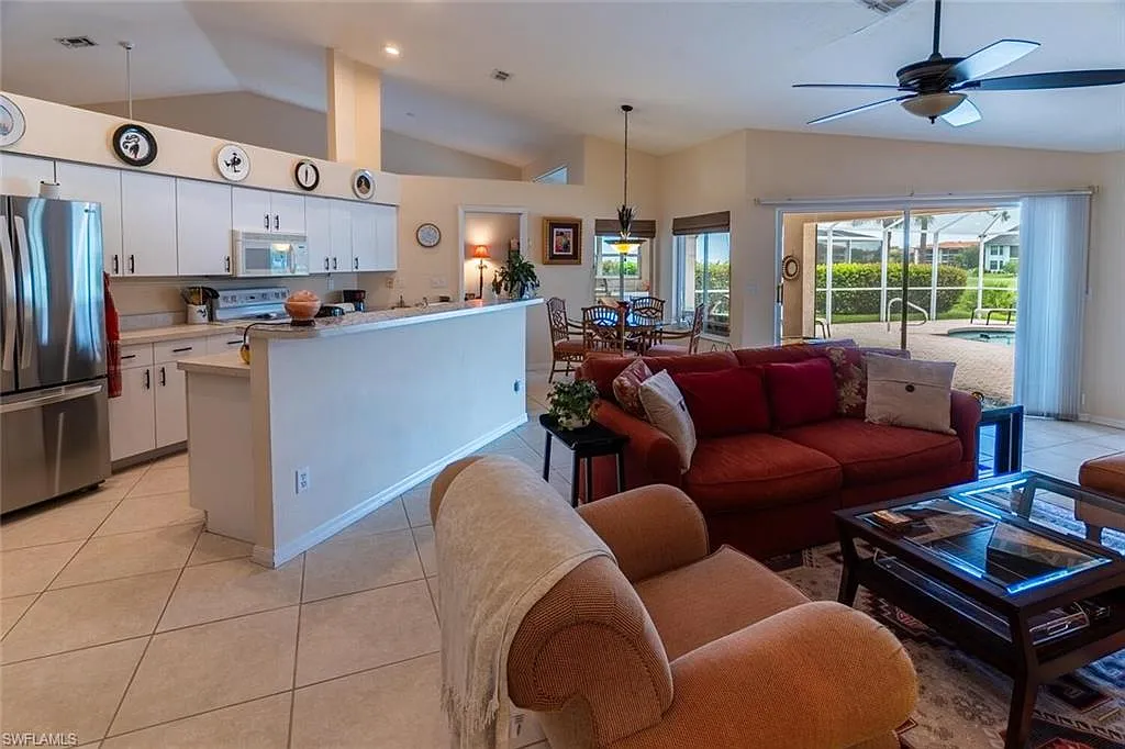 3 bed, 3.0 bath, 2127 sqft, $9,000 — Photo 1