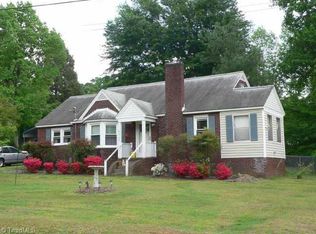 1168 Wooded Ave, Winston Salem, NC 27105