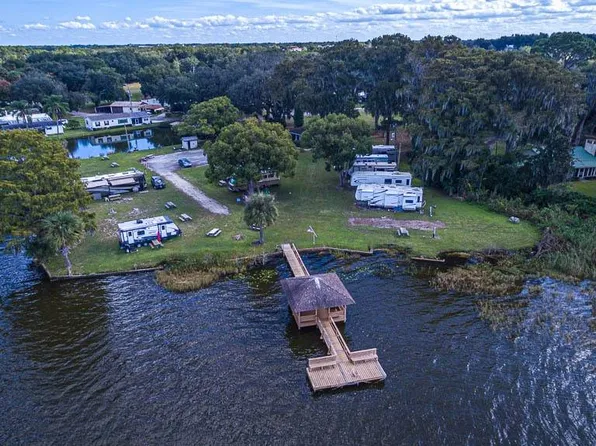 48 Harbor Cir, Astatula, FL 34705