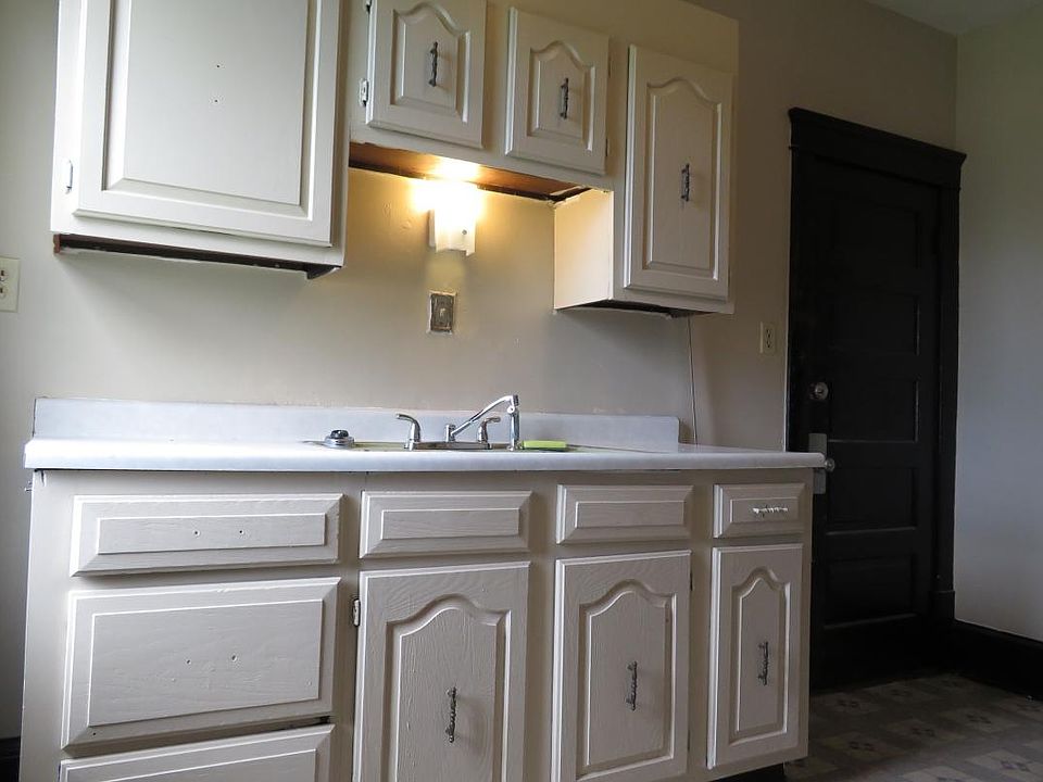 1st image of 339 E South St APT 1