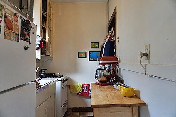 2nd image of 9 Pleasant St #10