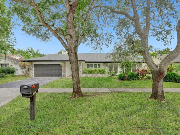 11801 S Island Road, Cooper City, FL 33026