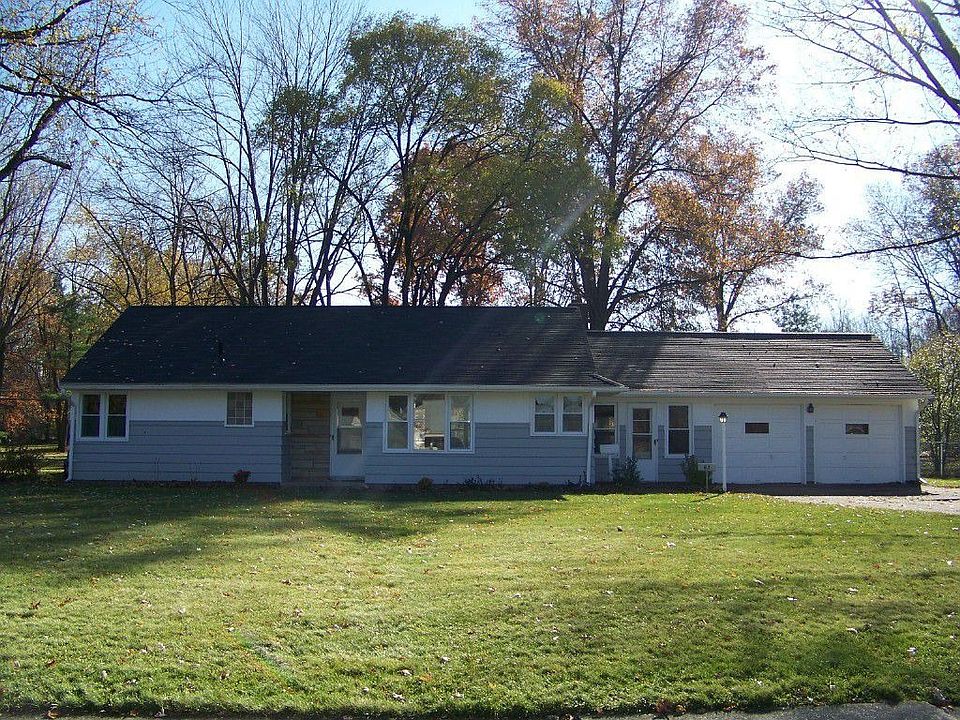 1st image of 61 Manning Dr
