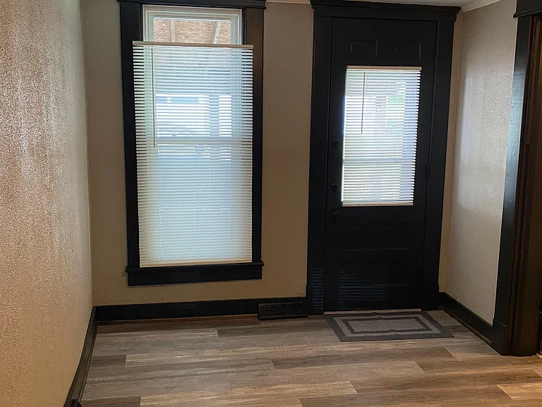 130 Brooklyn Ave #1 — Photo 8