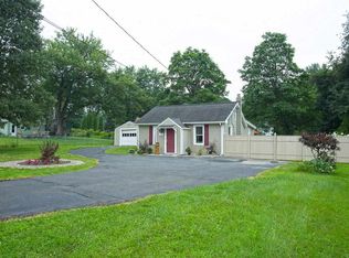274 3rd Ave, Rensselaer, NY 12144