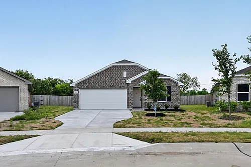 102 Goel St Photo 1