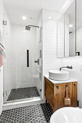 Sold by Douglas Elliman | media 18